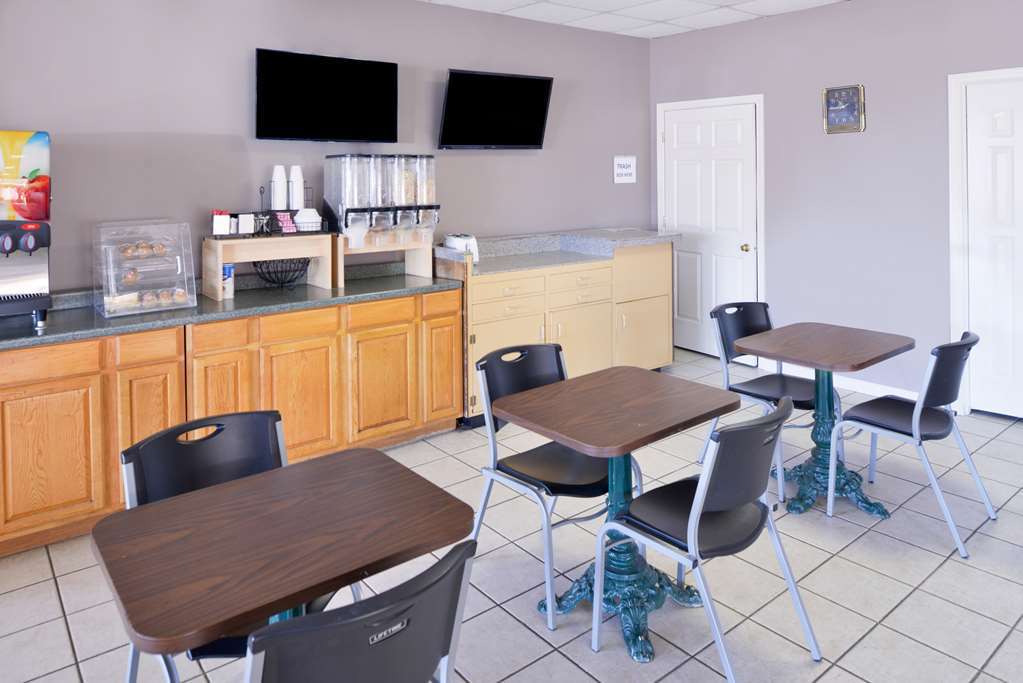 Quality Inn Starkville Exterior photo